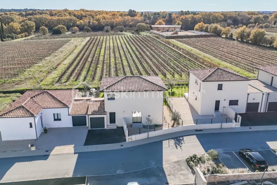 Maison à vendre à Arpaillargues et aureillac