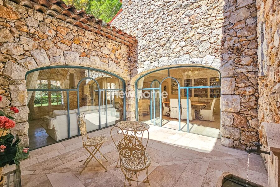Maison à vendre à Tourtour