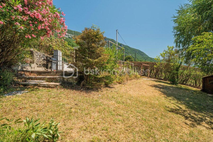 Maison à vendre à Serrieres en chautagne