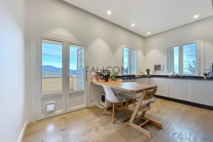 Appartement à vendre à Falicon