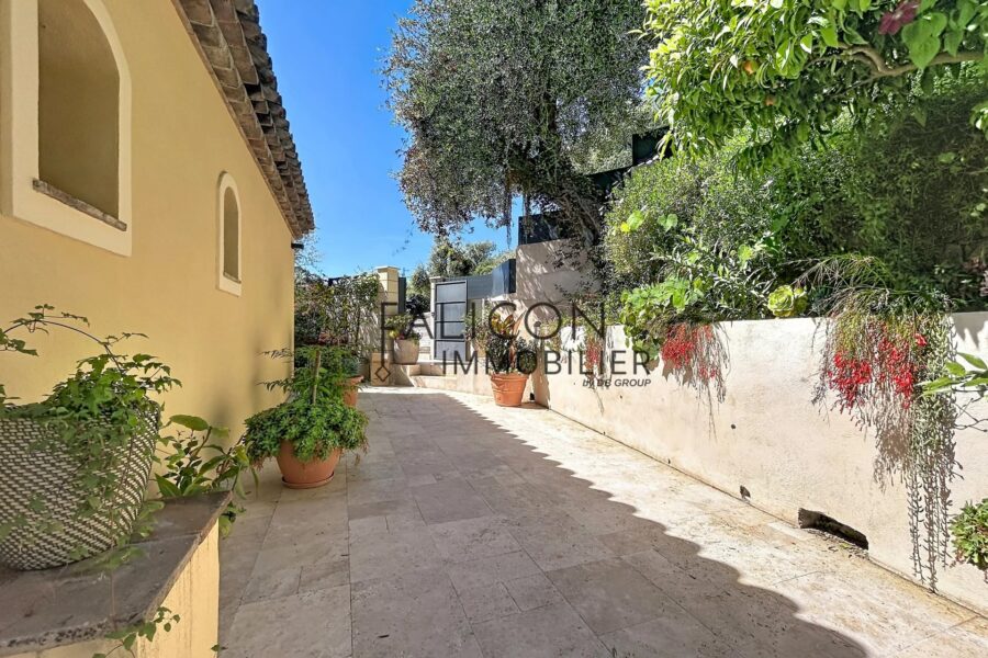 Maison à vendre à Falicon
