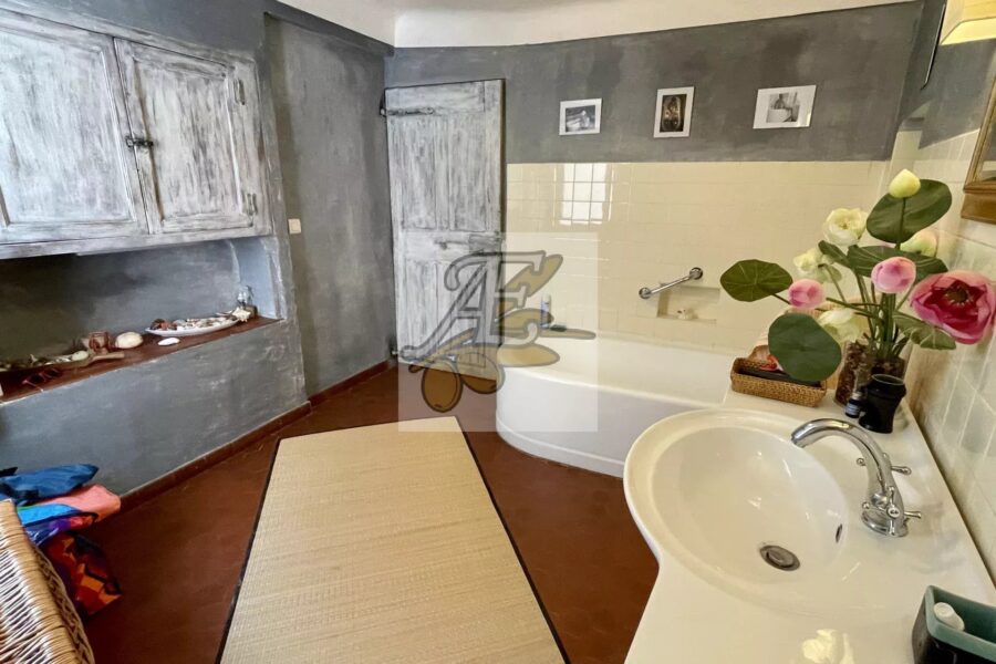 Appartement à vendre à Seillans
