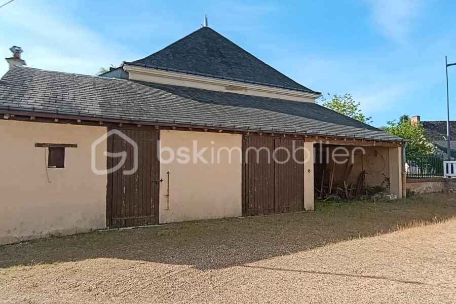 Maison à vendre à Saint-Laurent-de-Lin