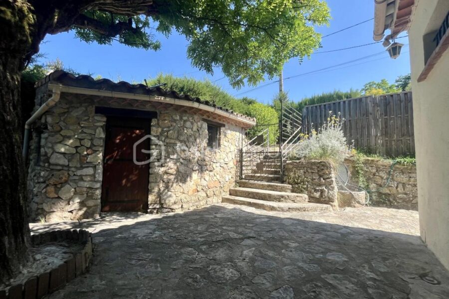 Maison à vendre à Saint paul en foret