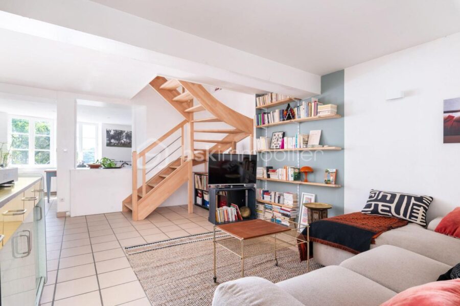 Maison à vendre à Couzon au mont d or