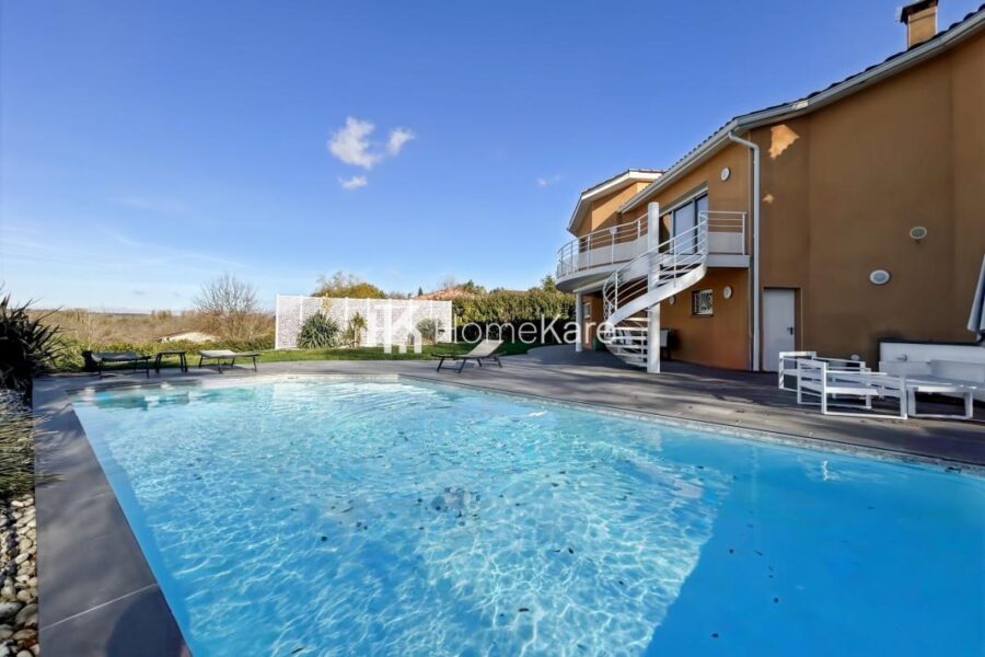 Maison à vendre à Montaigut sur save