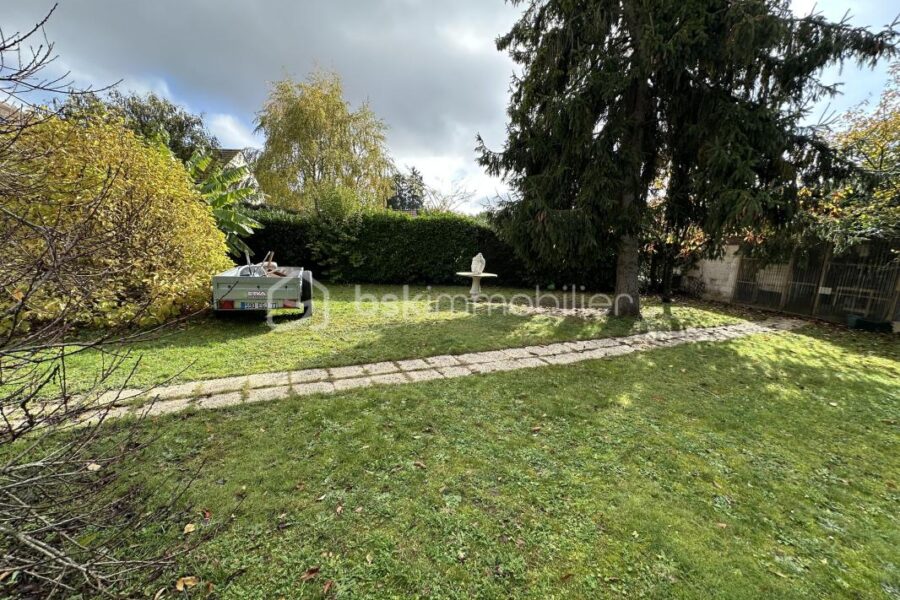 Terrain à vendre à Moret loing et orvanne