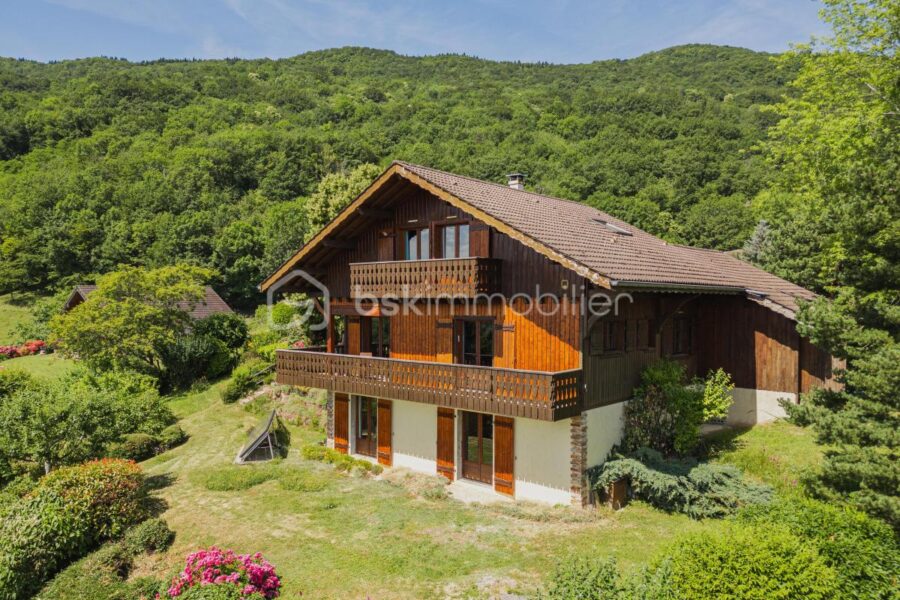 Maison à vendre à Moye