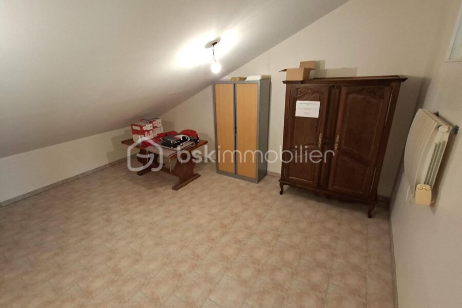 Maison à vendre à Roullours