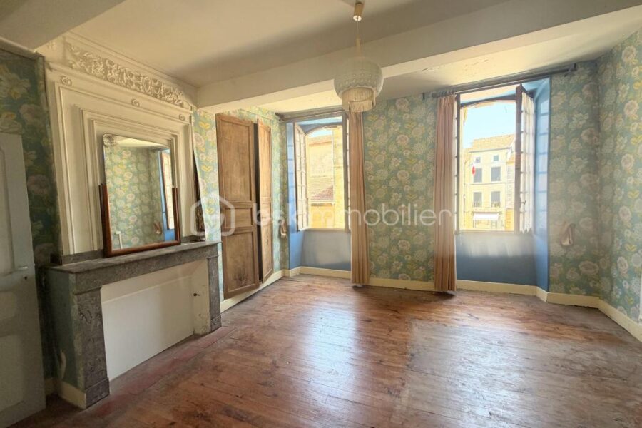 Maison à vendre à Mielan — Vue sur la ville — photo 22