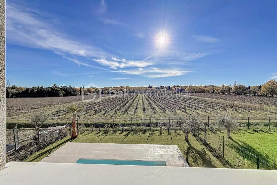 Maison à vendre à Arpaillargues et aureillac