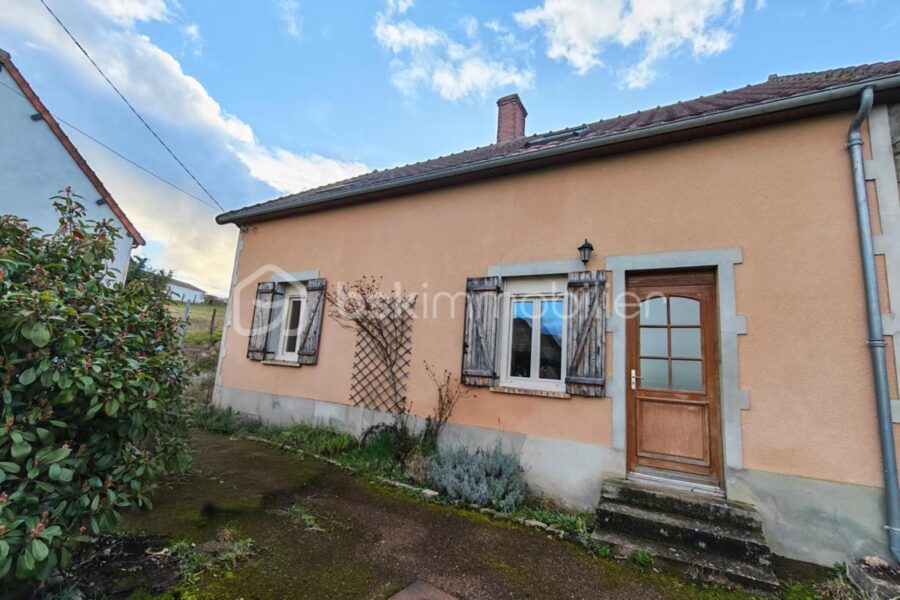 Maison à vendre à Bazolles