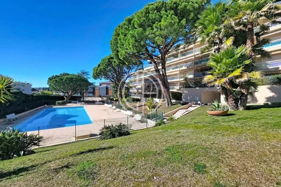 Appartement à vendre à Le cannet