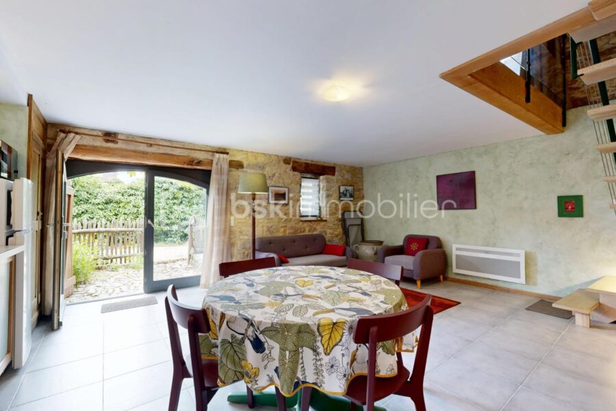Maison à vendre à Ginouillac