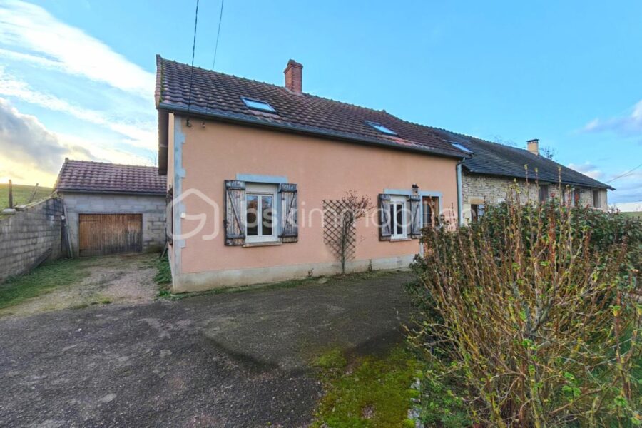 Maison à vendre à Bazolles