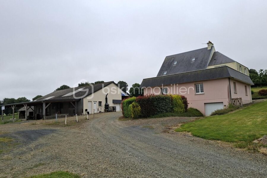 Maison à vendre à Roullours