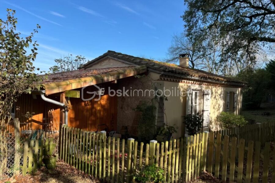 Maison à vendre à Cezan