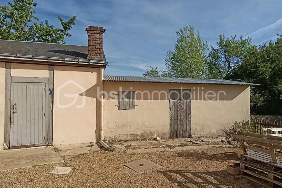 Maison à vendre à Saint-Laurent-de-Lin