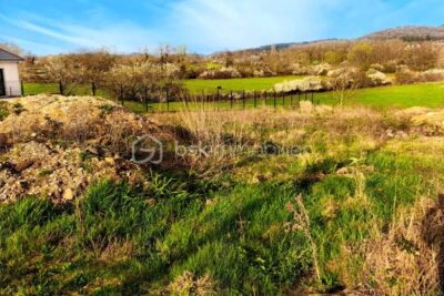 Terrain à vendre à Cesancey