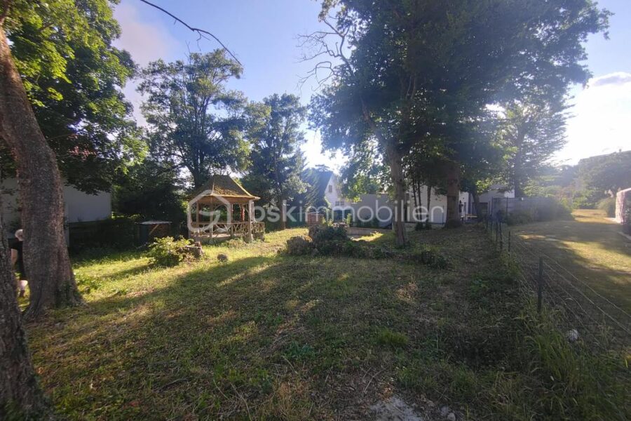 Terrain à vendre à Soisy sur seine