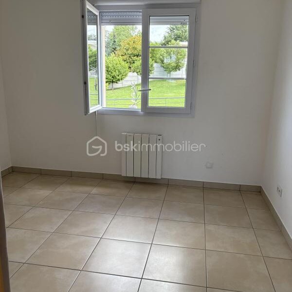 Appartement à vendre à Vaux le penil