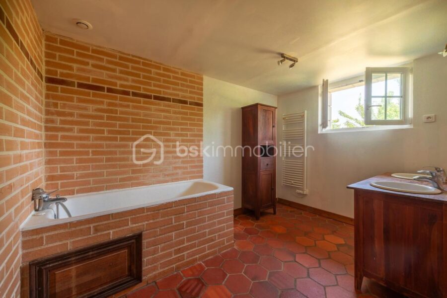 Maison à vendre à Bazouges sur le loir
