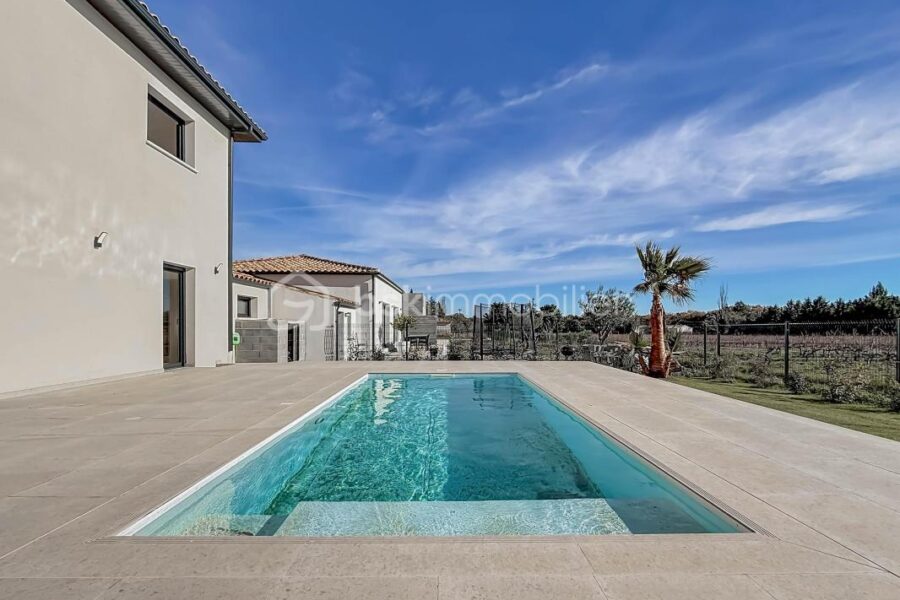 Maison à vendre à Arpaillargues et aureillac