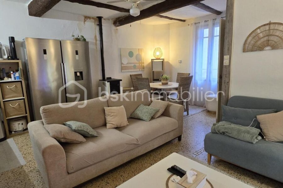Maison à vendre à Paziols