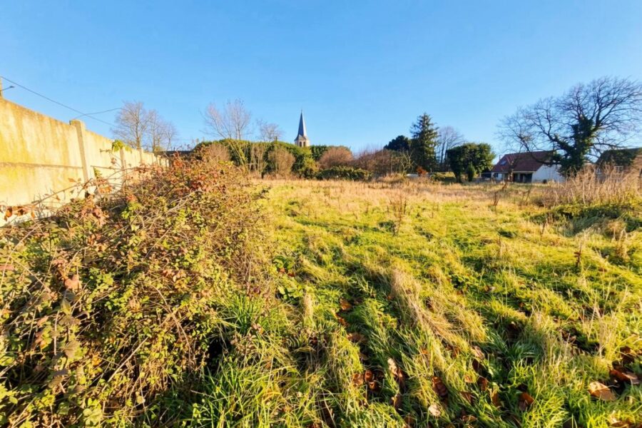 Terrain à vendre à Bresles