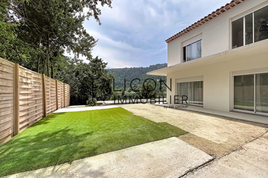 Maison à vendre à Tourrette-levens