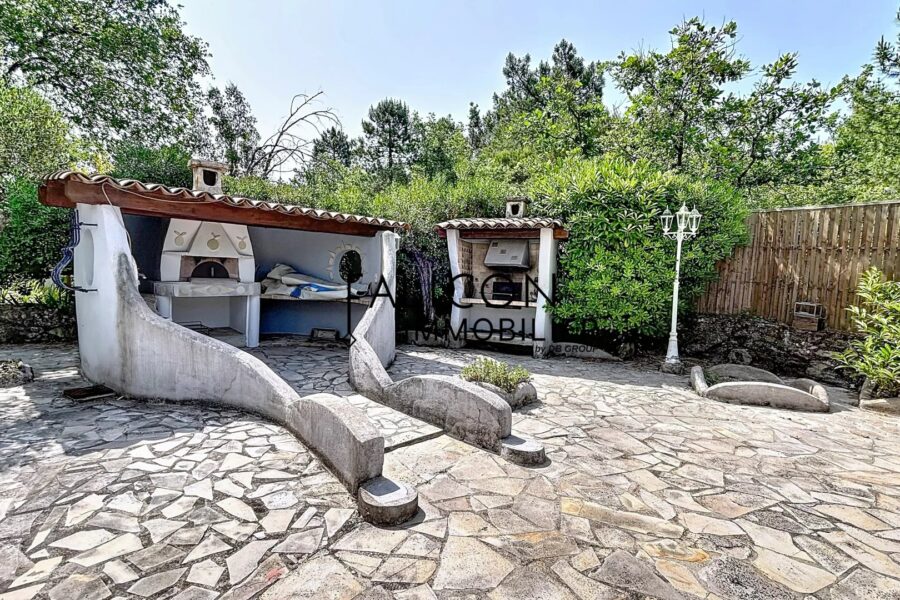 Maison à vendre à Tourrette-levens