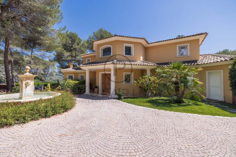 Maison à vendre à Mougins