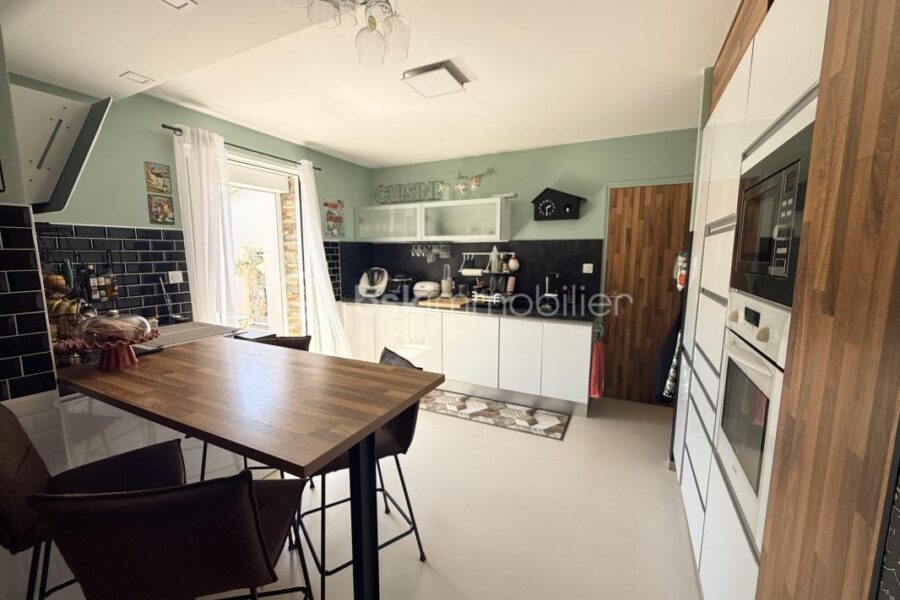 Maison à vendre à Poussan