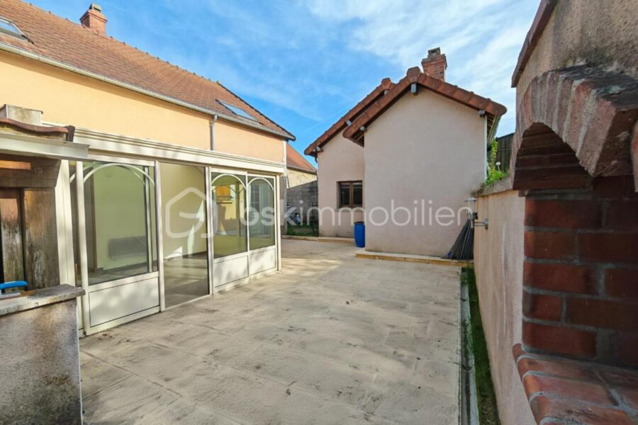Maison à vendre à Bazolles