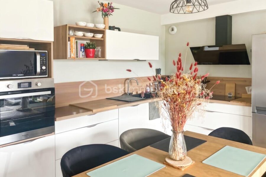 Appartement à vendre à La chapelle des fougeretz