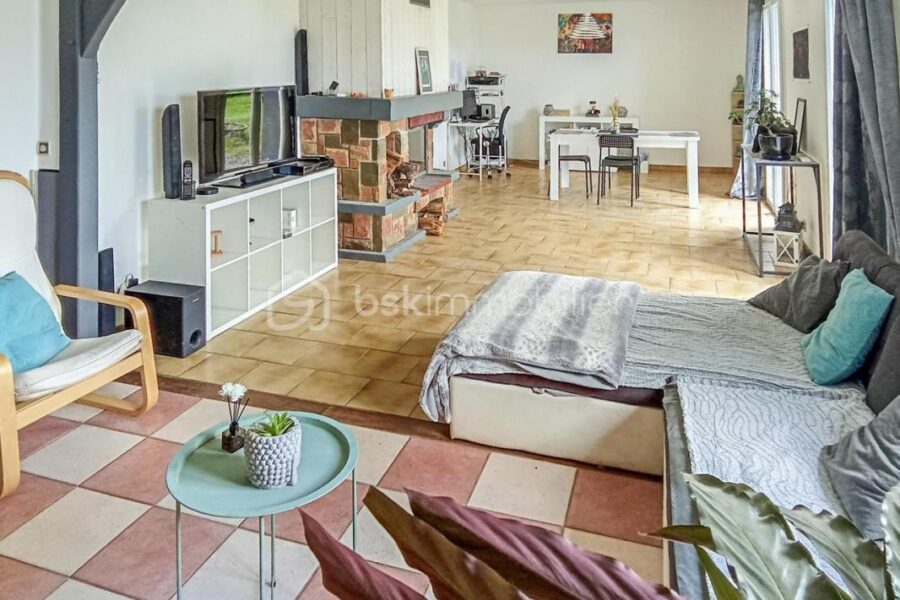Maison à vendre à Beaumont la ronce