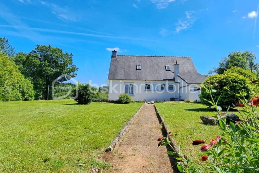 Maison à vendre à Huelgoat