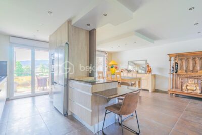 Appartement à vendre à Poisy