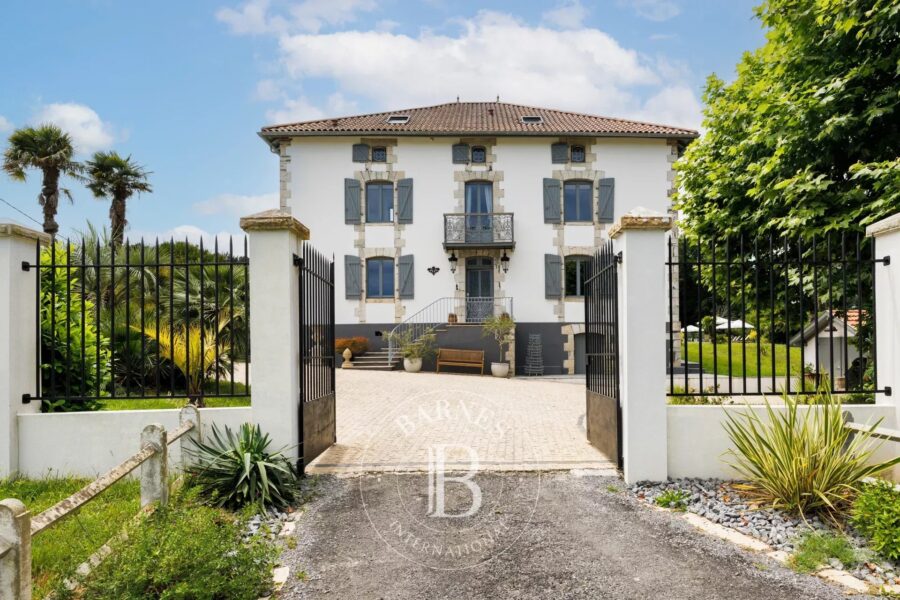 Maison à vendre à Guiche