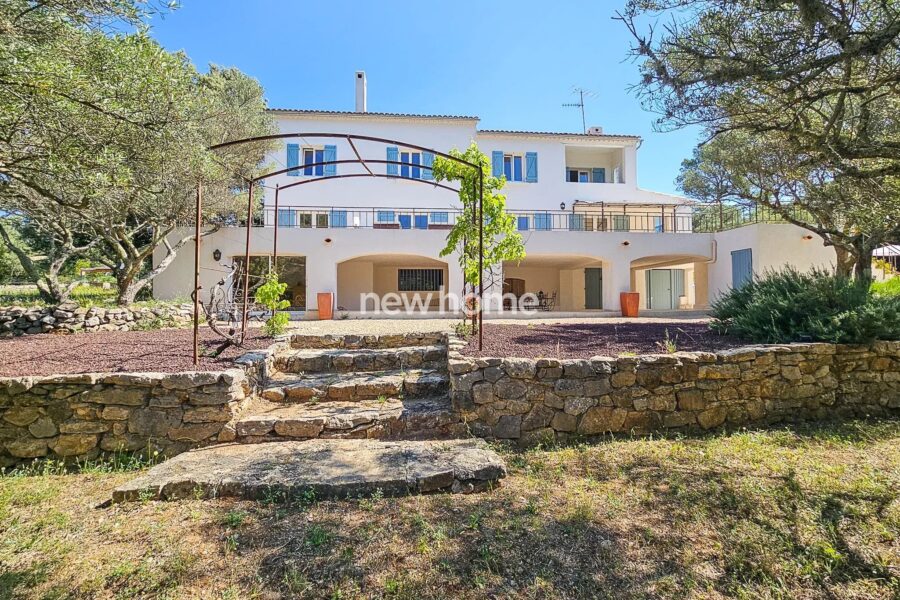 Maison à vendre à Le thoronet