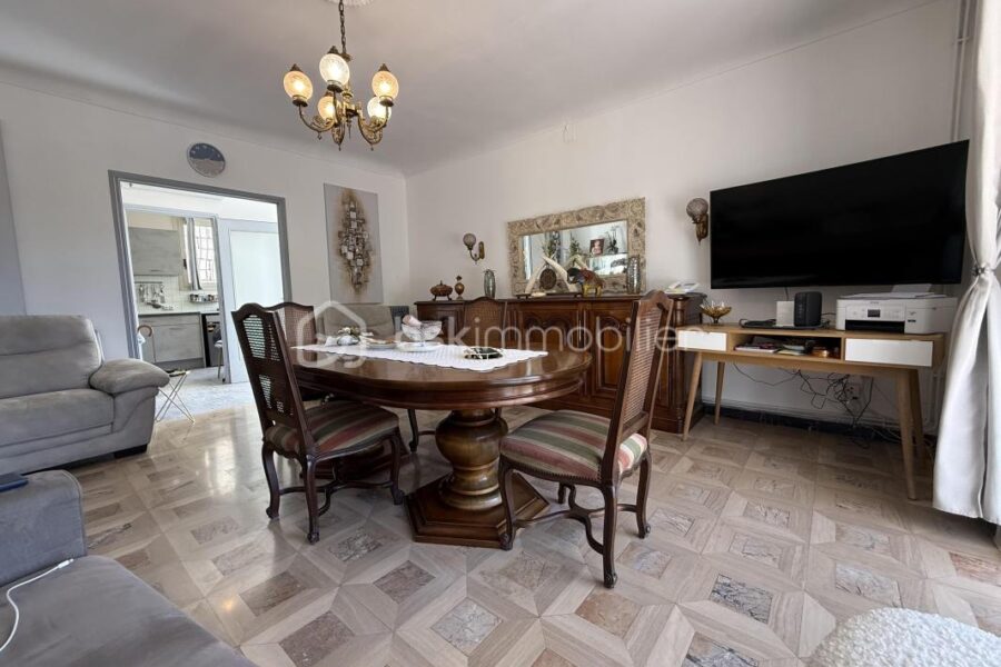 Maison à vendre à Bonifacio — Vue sur la ville — photo 5