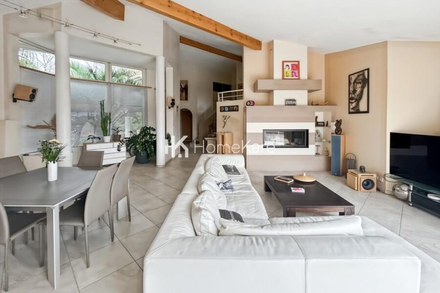 Maison à vendre à Montaigut sur save