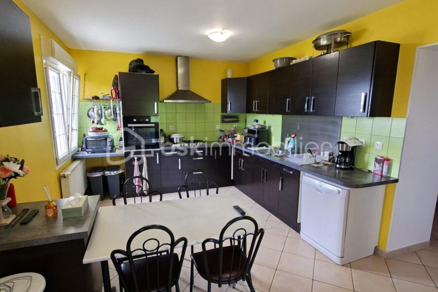 Maison à vendre à Roullours