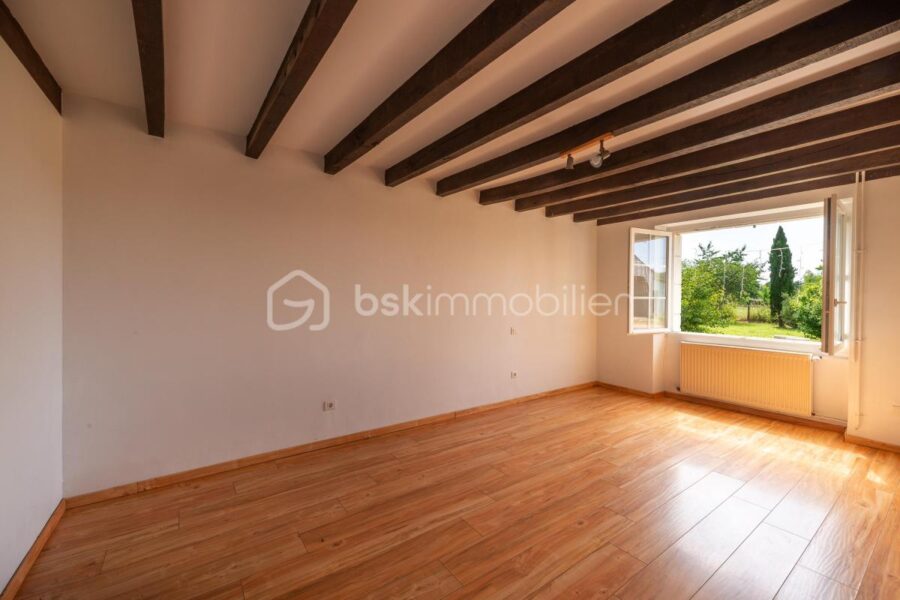 Maison à vendre à Bazouges sur le loir