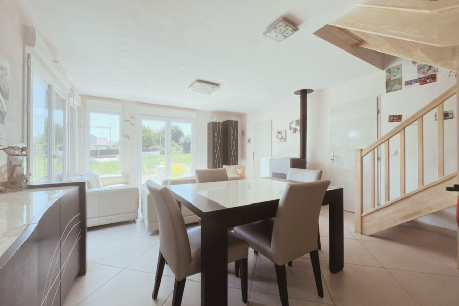 Maison à vendre à Sales
