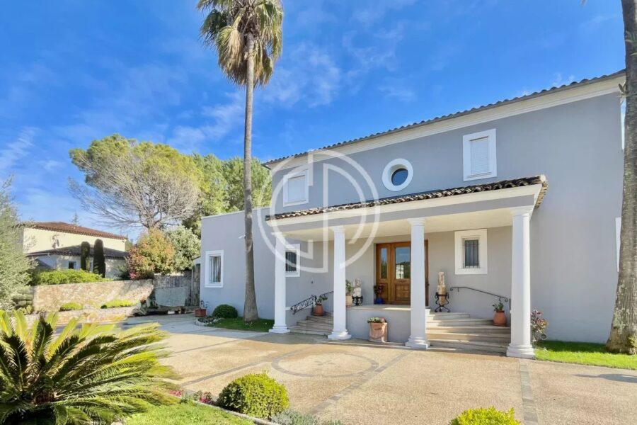 Maison à vendre à Mougins
