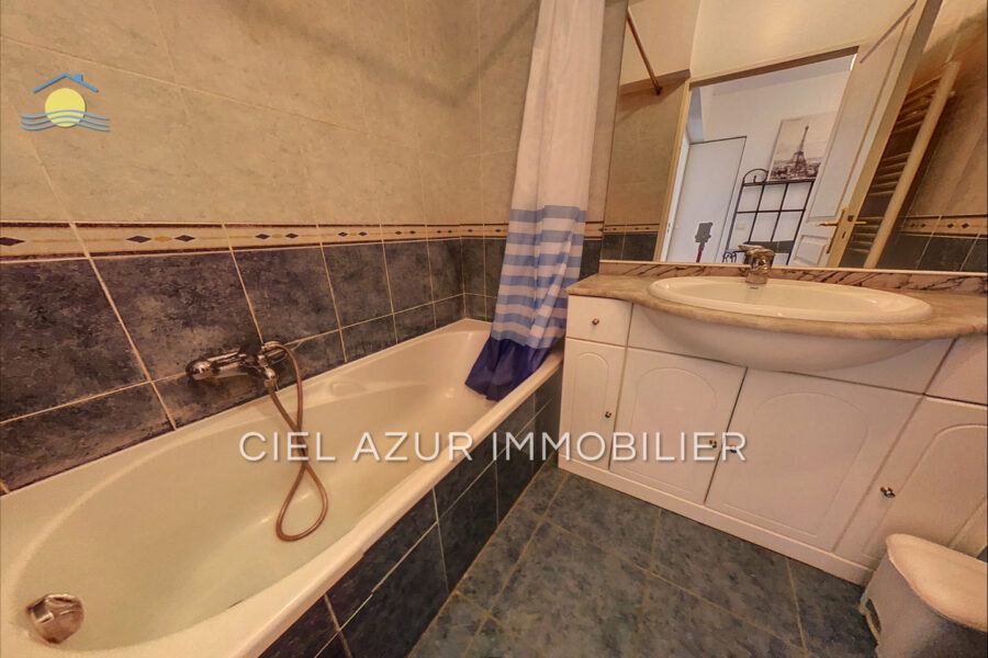 Appartement à louer à Juan-les-pins
