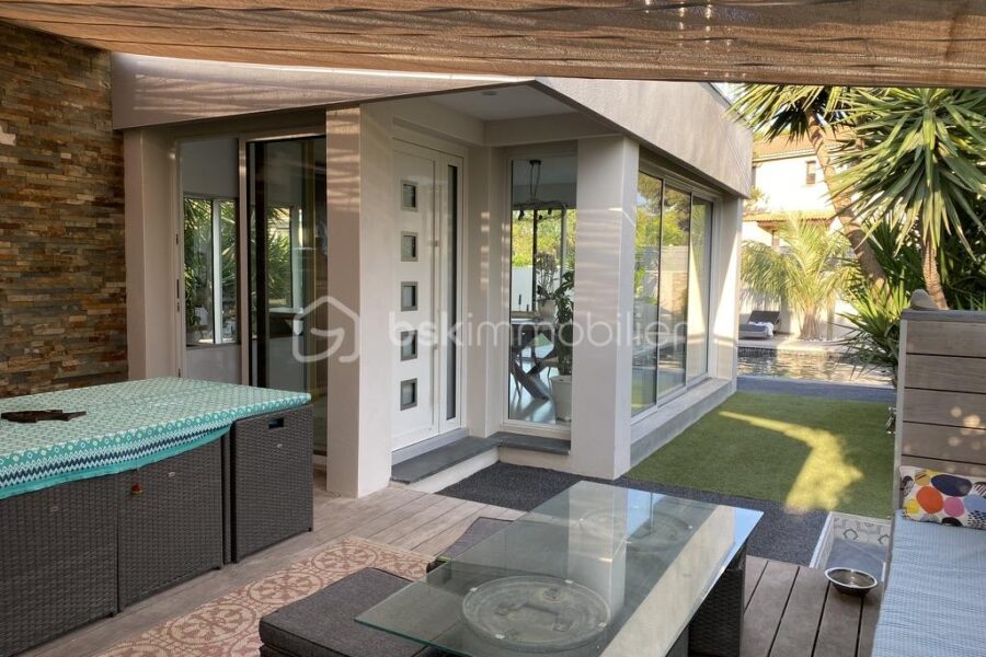 Maison à vendre à Poussan