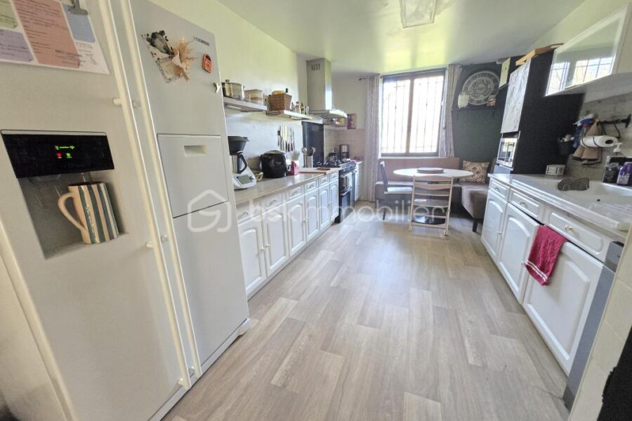 Maison à vendre à Raveau