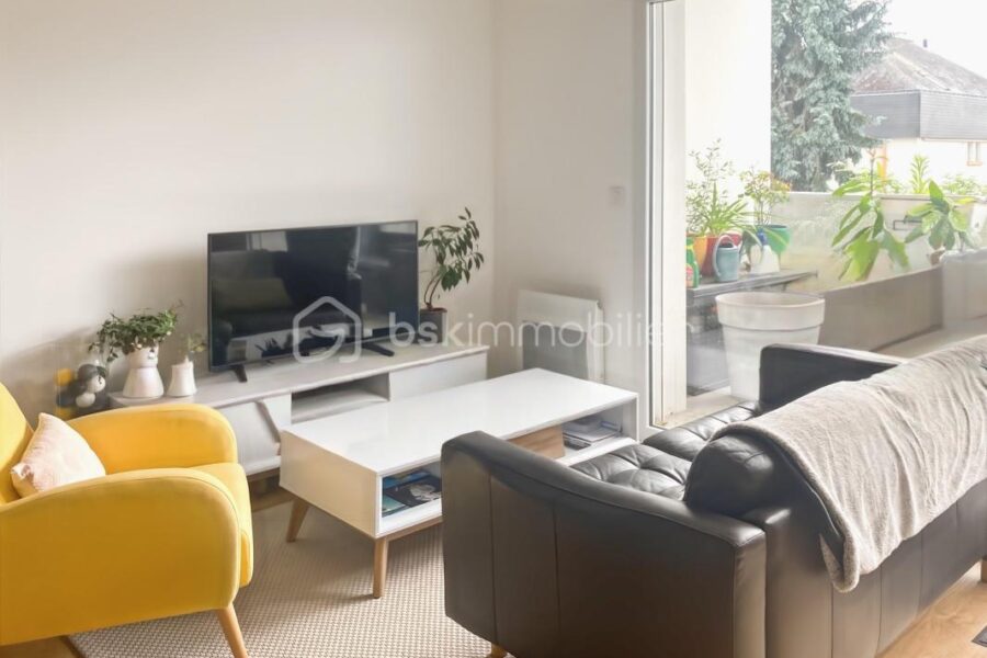 Appartement à vendre à La chapelle des fougeretz